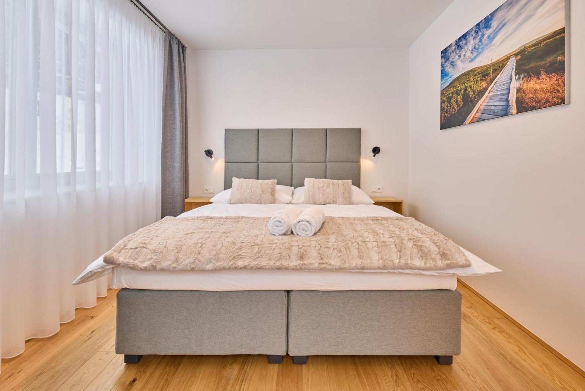 Krakonos Apartment